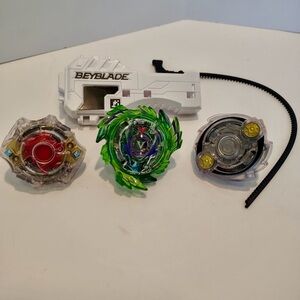 Takara Tomy Beyblade Set Of 3 Burst Tops God Valkyrie 2 Flugel & Launcher